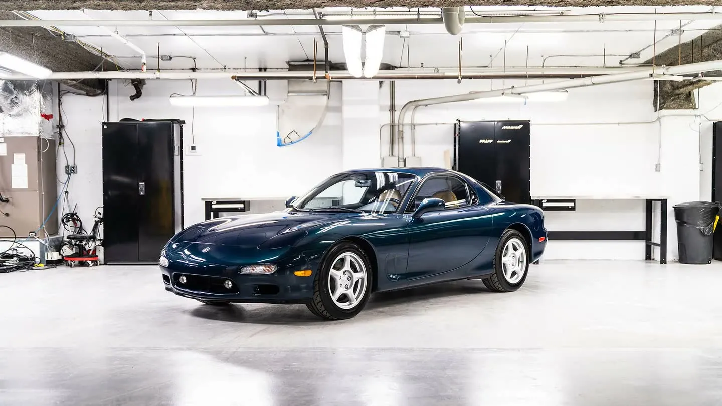 Dark blue 1994 Mazda RX-7 Touring